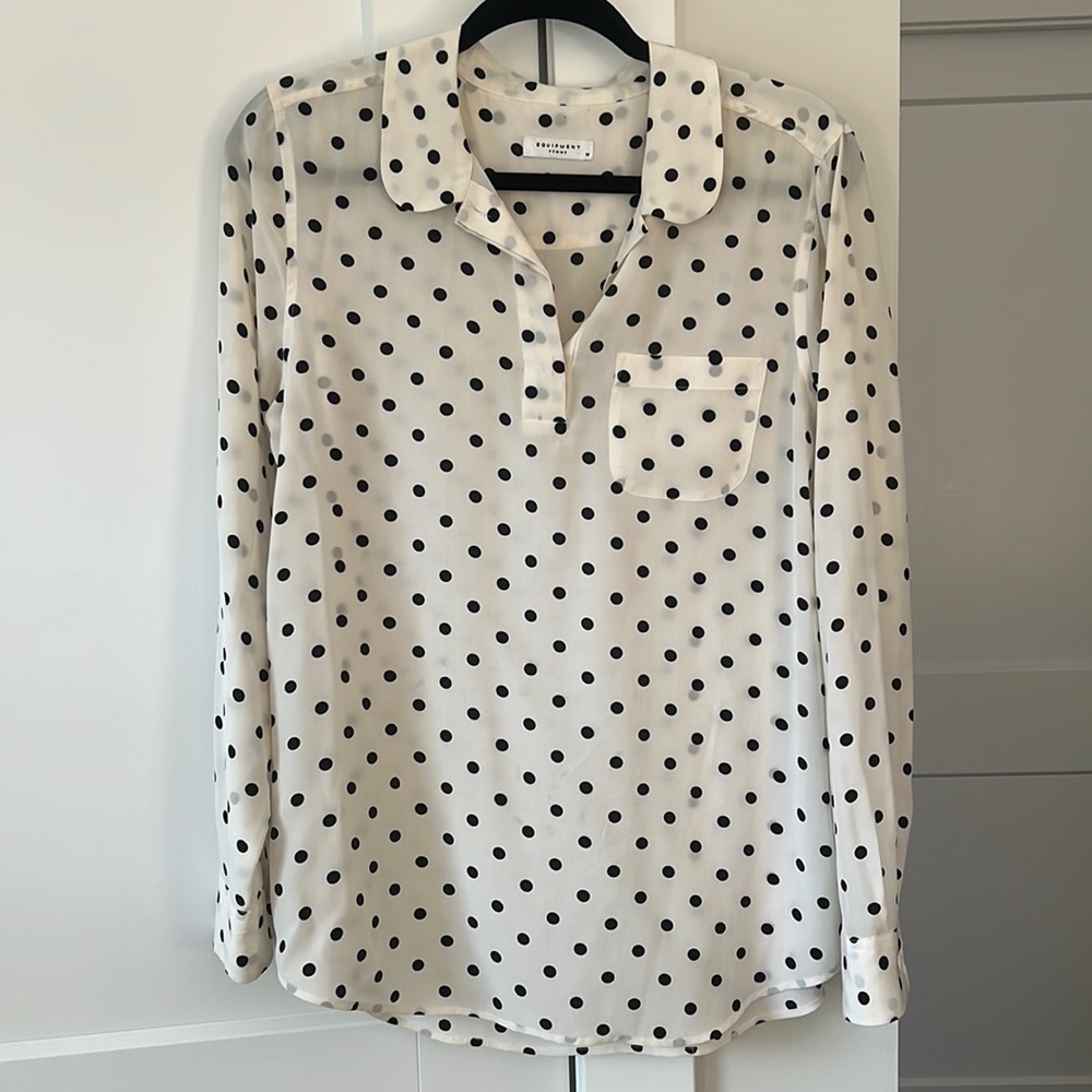 EQUIPMENT SILK POLKA DOT BLOUSE SIZE M